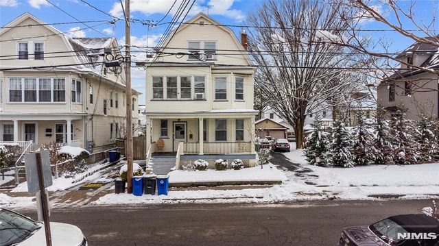 54 Riggs Place, West Orange, NJ 07052