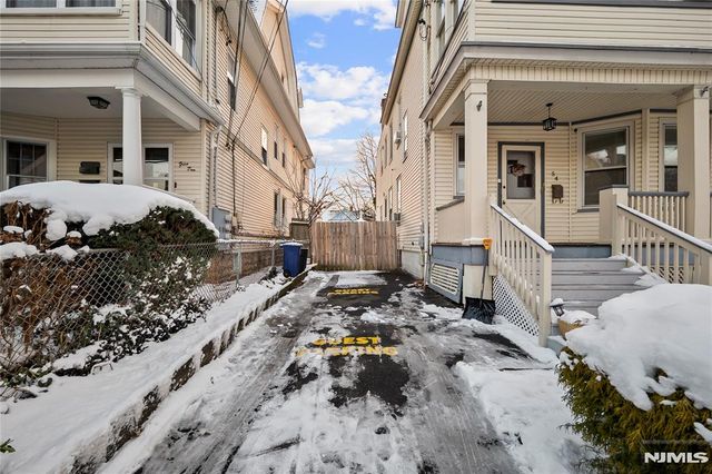 54 Riggs Place, West Orange, NJ 07052