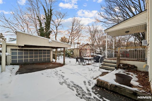 54 Riggs Place, West Orange, NJ 07052