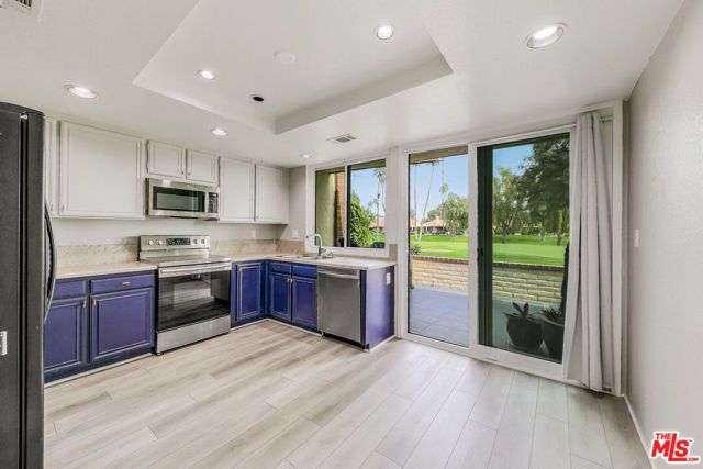 244 Serena Drive, Palm Desert, CA 92260