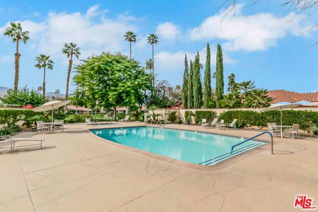 244 Serena Drive, Palm Desert, CA 92260