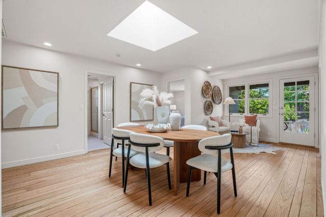 833 Dixon Way, Los Altos, CA 94022