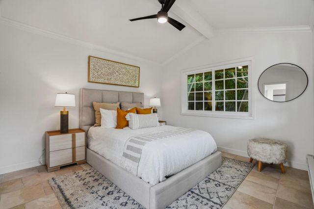 833 Dixon Way, Los Altos, CA 94022