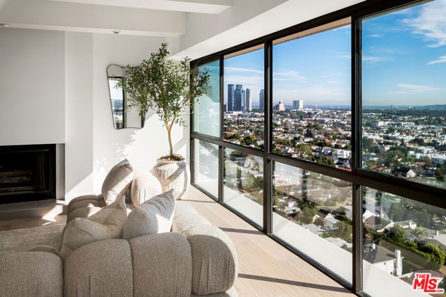 10790 Wilshire Boulevard 1604, Los Angeles, CA 90024