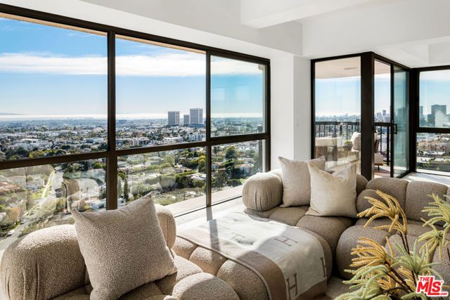 10790 Wilshire Boulevard 1604, Los Angeles, CA 90024