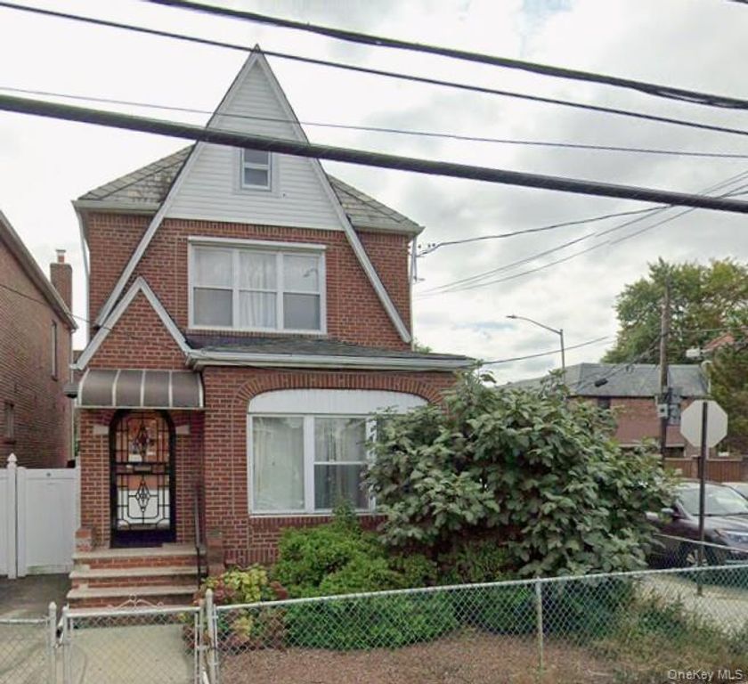 8428 Penelope Avenue, Middle Village, NY 11379 — exterior