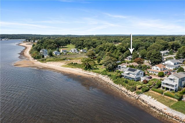 35 Sylvia Drive, Warwick, RI 02886