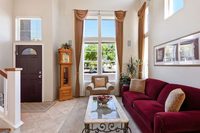 102 Triana Way, San Ramon, CA 94583
