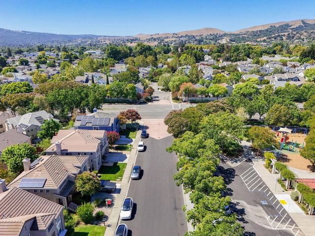 102 Triana Way, San Ramon, CA 94583
