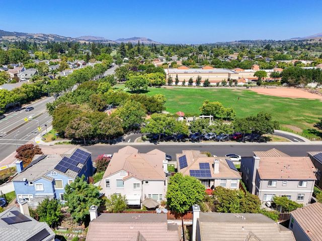 102 Triana Way, San Ramon, CA 94583