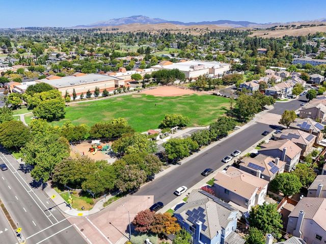 102 Triana Way, San Ramon, CA 94583