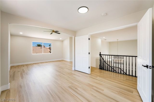 1293 Silver Knoll Avenue, Las Vegas, NV 89123