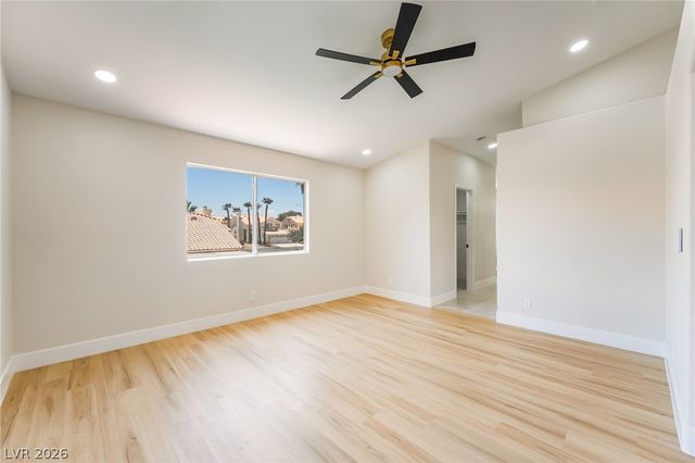 1293 Silver Knoll Avenue, Las Vegas, NV 89123