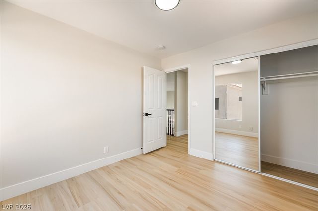 1293 Silver Knoll Avenue, Las Vegas, NV 89123