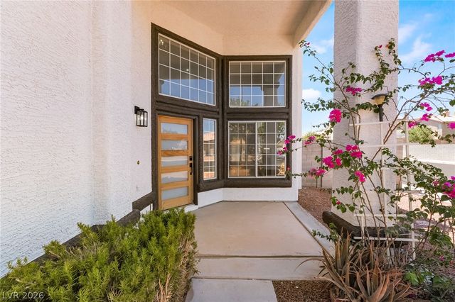 1293 Silver Knoll Avenue, Las Vegas, NV 89123