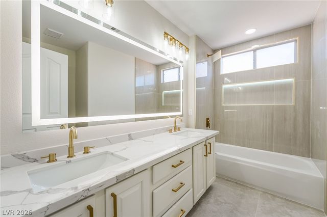 1293 Silver Knoll Avenue, Las Vegas, NV 89123