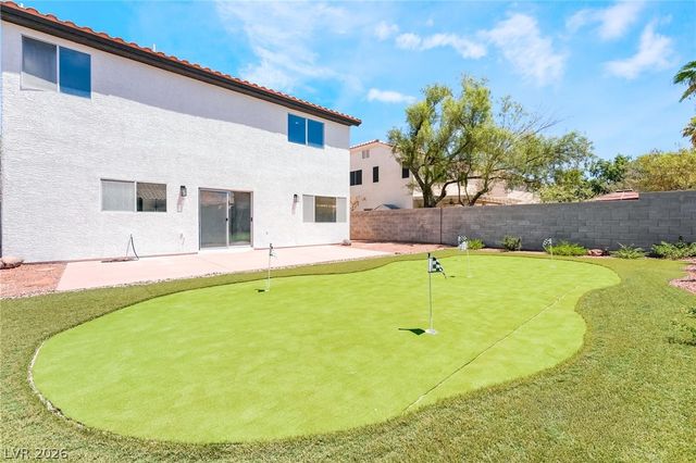 1293 Silver Knoll Avenue, Las Vegas, NV 89123