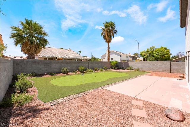 1293 Silver Knoll Avenue, Las Vegas, NV 89123