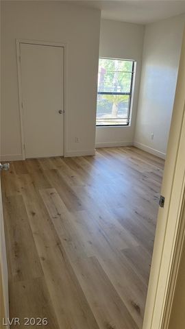 8250 North Grand Canyon Drive 2021, Las Vegas, NV 89166