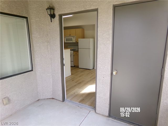 8250 North Grand Canyon Drive 2021, Las Vegas, NV 89166