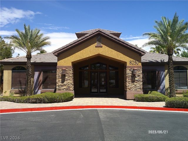 8250 North Grand Canyon Drive 2021, Las Vegas, NV 89166