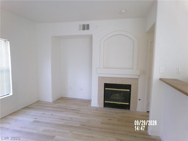 8250 North Grand Canyon Drive 2021, Las Vegas, NV 89166