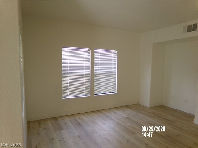 8250 North Grand Canyon Drive 2021, Las Vegas, NV 89166
