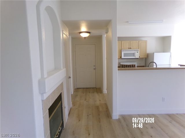 8250 North Grand Canyon Drive 2021, Las Vegas, NV 89166