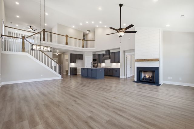 402 Old Spring Ln, Gallatin, TN 37066