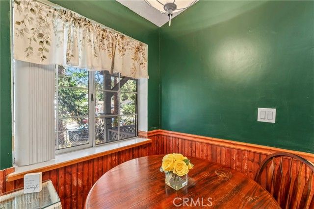 2113 Spring Oak, Running Springs, CA 92382