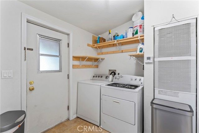 2113 Spring Oak, Running Springs, CA 92382