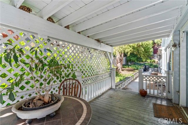 2113 Spring Oak, Running Springs, CA 92382