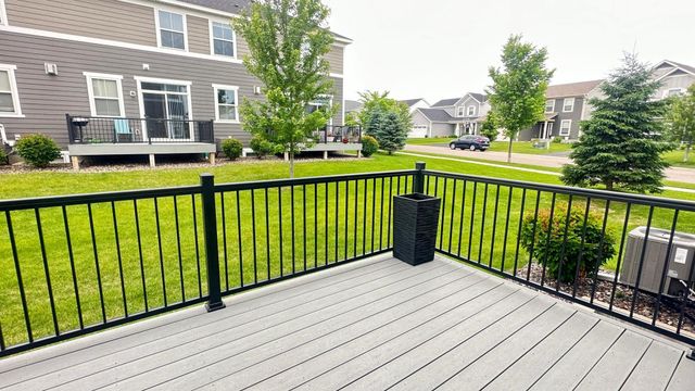 18303 Glassner Way, Lakeville, MN 55044