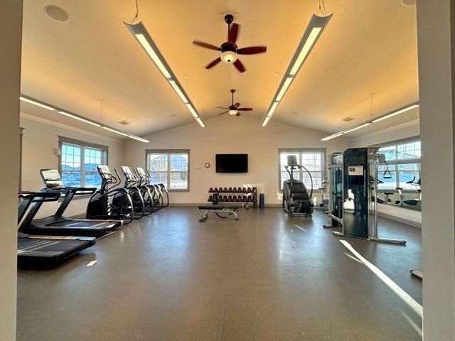 18303 Glassner Way, Lakeville, MN 55044