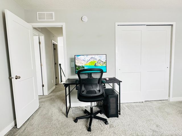 18303 Glassner Way, Lakeville, MN 55044