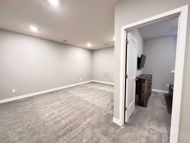 18303 Glassner Way, Lakeville, MN 55044