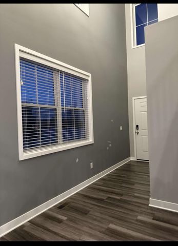 18303 Glassner Way, Lakeville, MN 55044