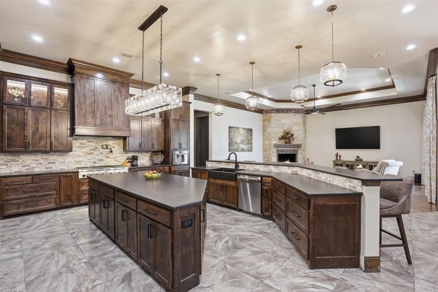 137 Angelina Drive, Aledo, TX 76008