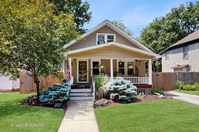 2124 Melrose Street, Rockford, IL 61103