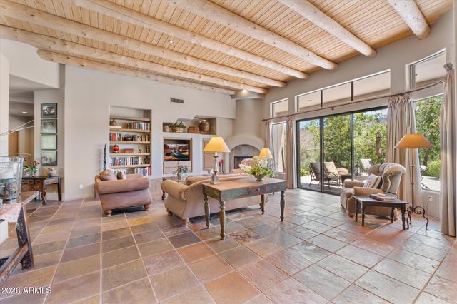 11447 E WHISPERING WIND Drive, Scottsdale, AZ 85255