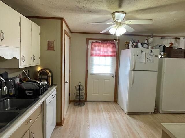 1206 Ky-1809, Bryants Store, KY 40921