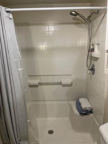 1206 Ky-1809, Bryants Store, KY 40921