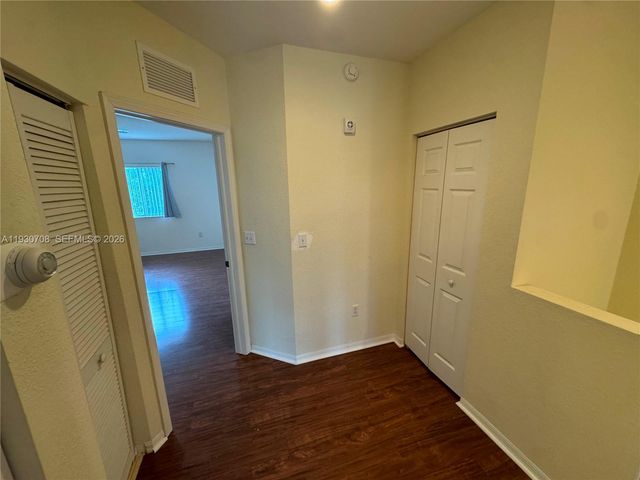 2452 SE 19th Court, Homestead, FL 33035