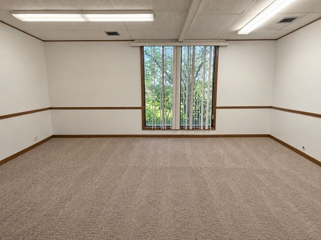 350 S Schmale Road 160, Carol Stream, IL 60188