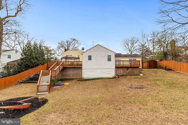 6138 BEACHWAY DR, Falls Church, VA 22041
