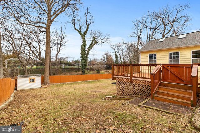 6138 BEACHWAY DR, Falls Church, VA 22041