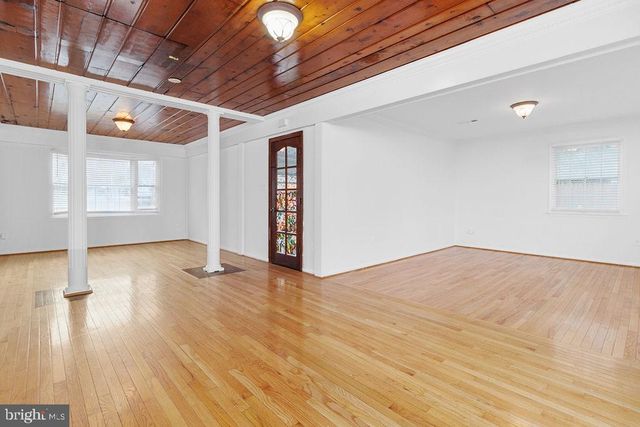 6138 BEACHWAY DR, Falls Church, VA 22041