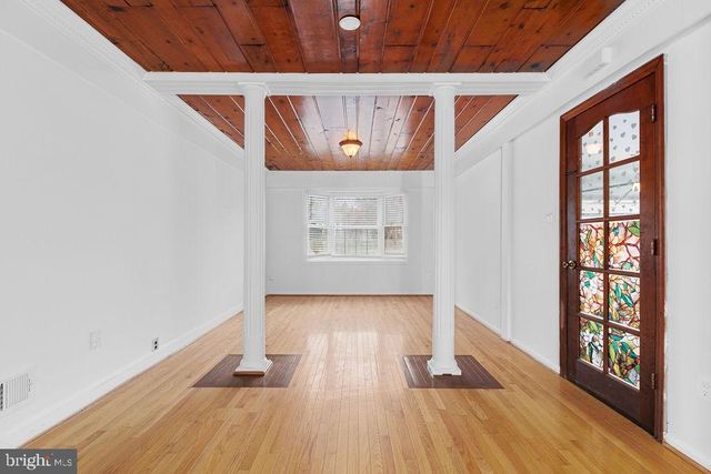 6138 BEACHWAY DR, Falls Church, VA 22041
