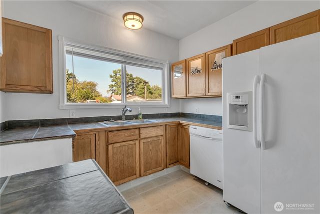 28404 85th Avenue S, Auburn, WA 98002