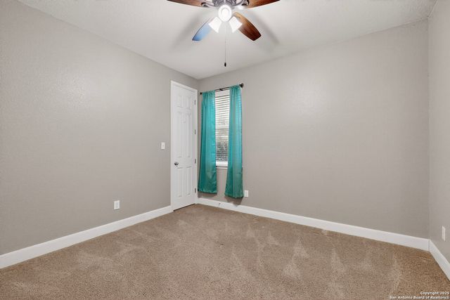 23330 Bison Cyn, San Antonio, TX 78261